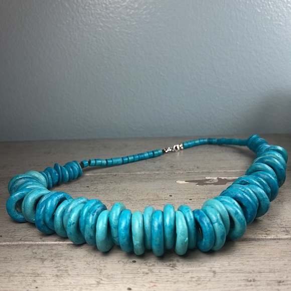 Turquoise chunky necklace - Picture 5 of 11